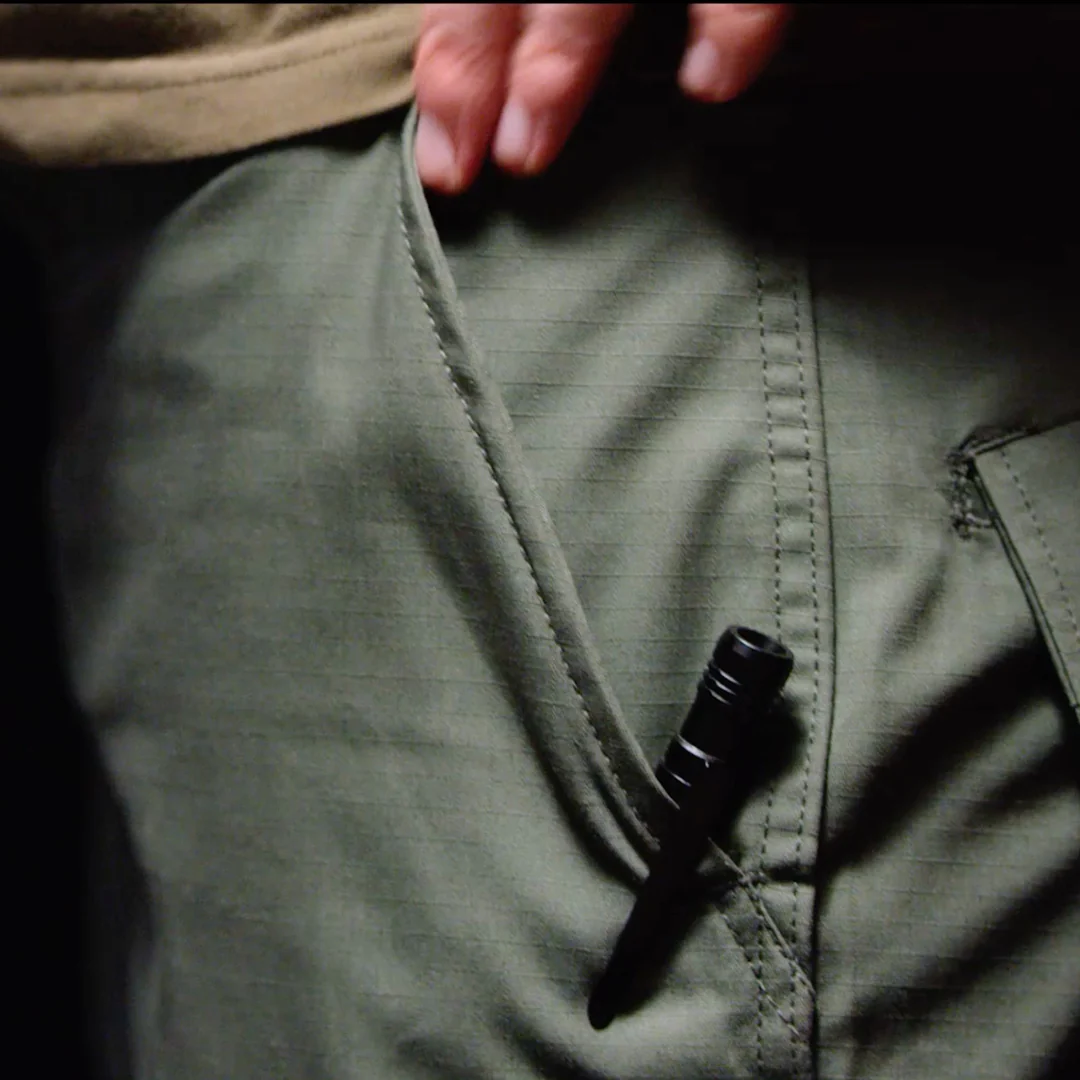 The Atomic Bear MTP6 Tactical Multi-Tool-EDC Pen with Flashlight - Image 7